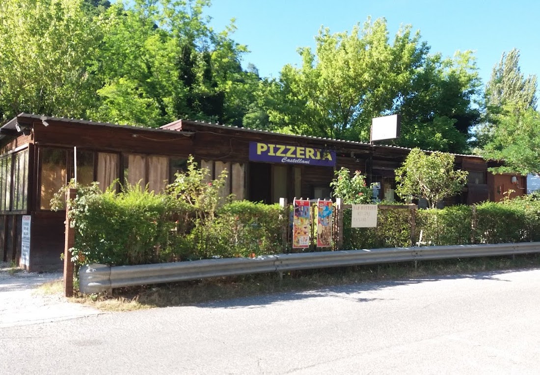 bar-trattoria-castellani-ingresso